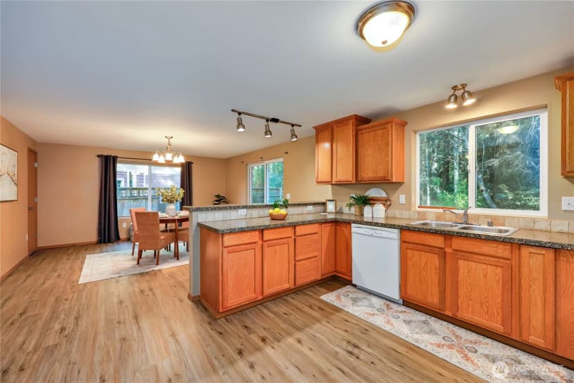 Property photo for 2422 Cliff Street, Port Townsend photo 18
