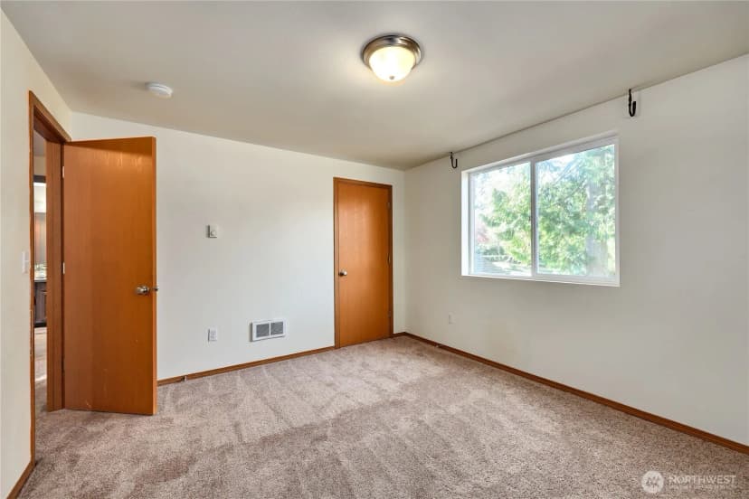 Property photo for 2422 Cliff Street, Port Townsend photo 30