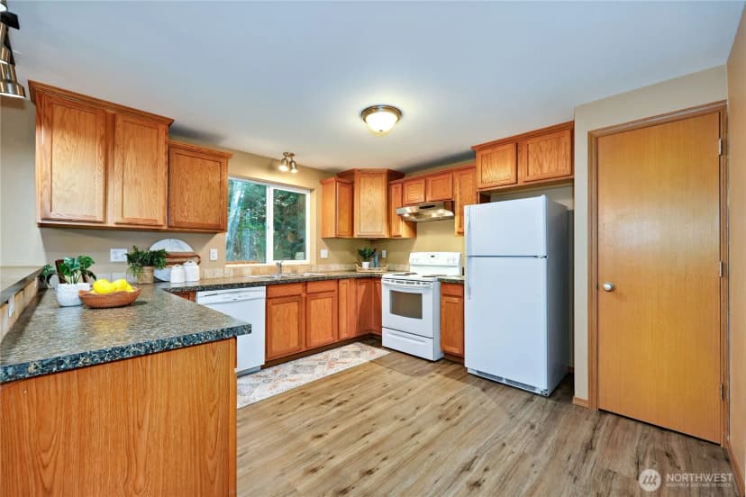 Property photo for 2422 Cliff Street, Port Townsend photo 16