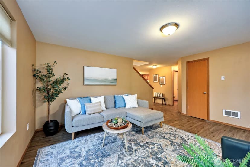 Property photo for 2422 Cliff Street, Port Townsend photo 8