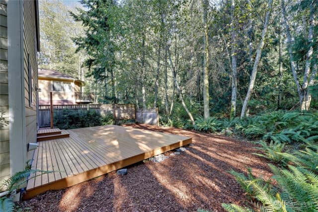 Property photo for 2422 Cliff Street, Port Townsend photo 3