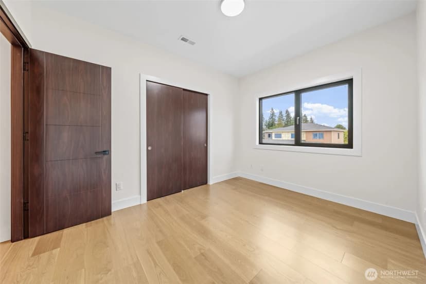 Property photo for 15904 12th Place W, Lynnwood photo 31