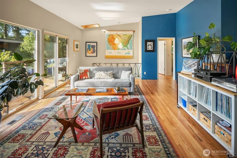 Property photo for 10559 41st Place Ne, Seattle photo 6