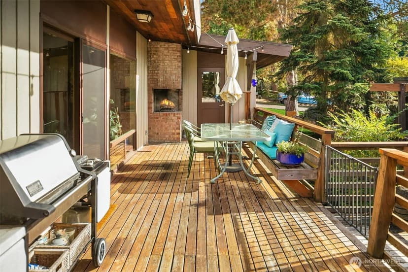 Property photo for 10559 41st Place Ne, Seattle photo 26