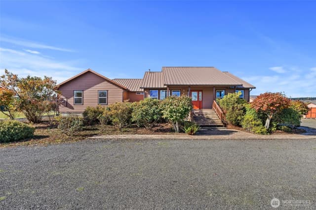 Property photo for 395 Ceres Hill Road, Chehalis