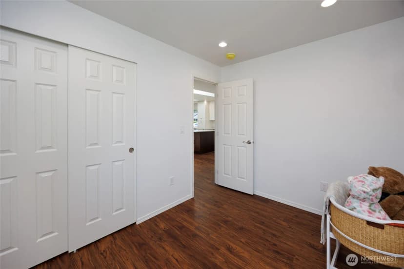 Property photo for 1708 Walnut Street, Everett photo 22