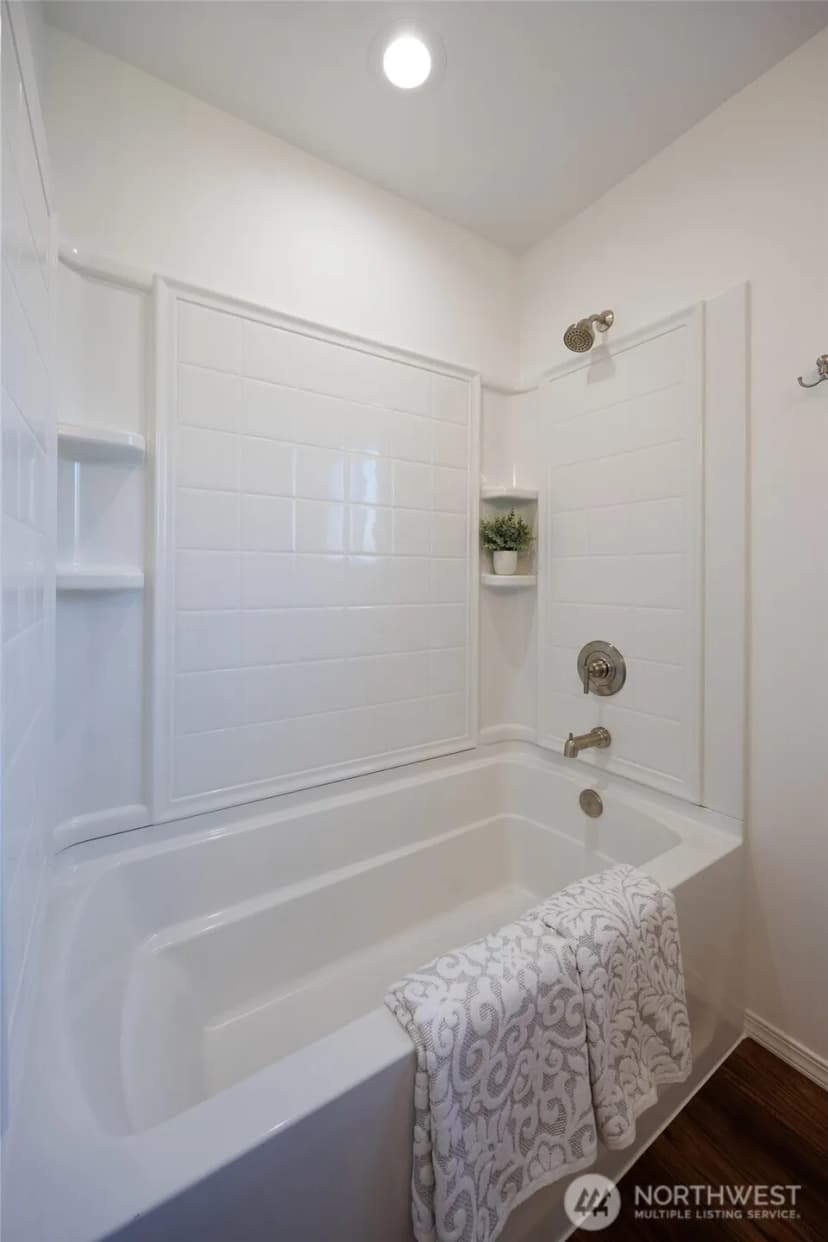 Property photo for 1708 Walnut Street, Everett photo 13