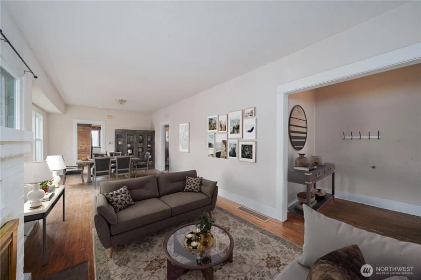 Property photo for 329 Ne 51st Street, Seattle photo 5