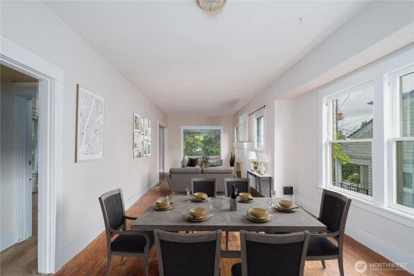 Property photo for 329 Ne 51st Street, Seattle photo 6