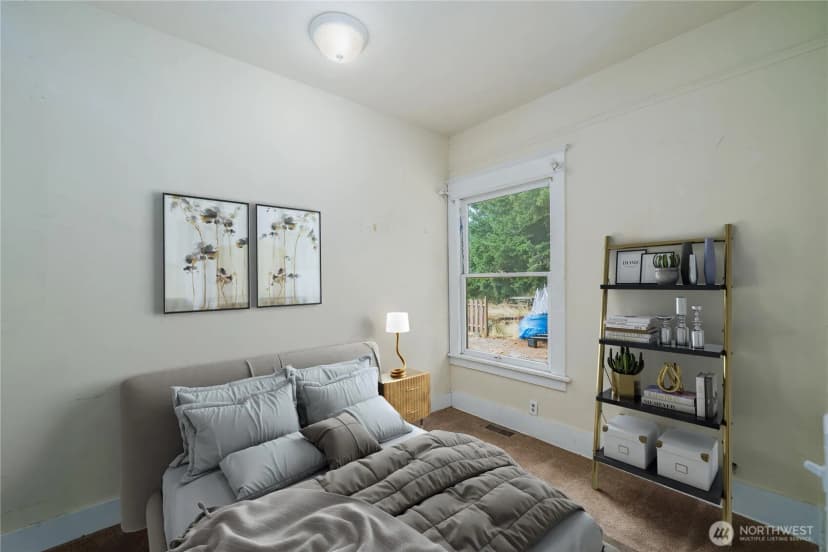 Property photo for 329 Ne 51st Street, Seattle photo 11