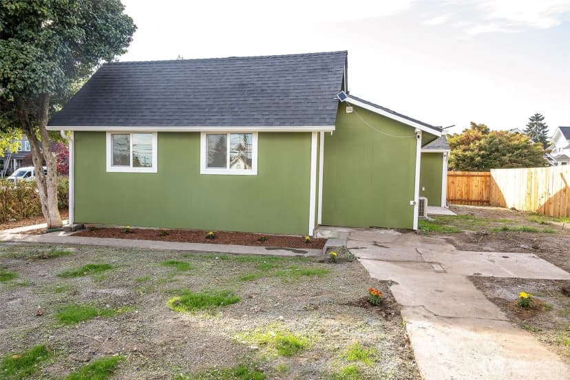 Property photo for 1255 S Grant Avenue, Tacoma photo 38