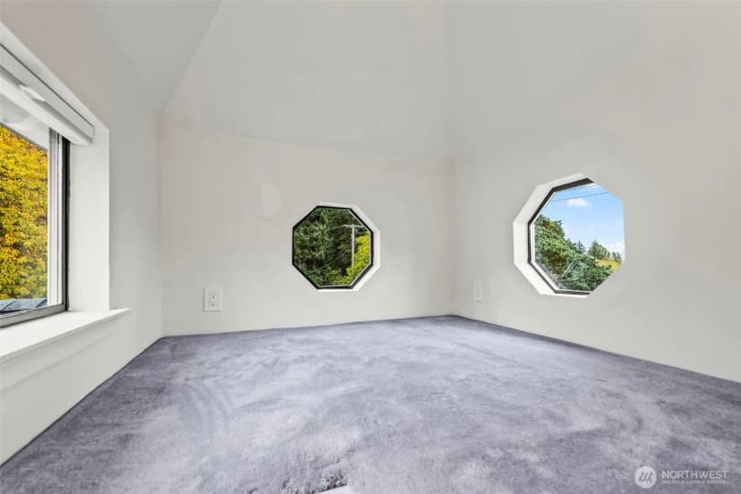 Property photo for 15822 Crescent Valley Drive Nw, Gig Harbor photo 28