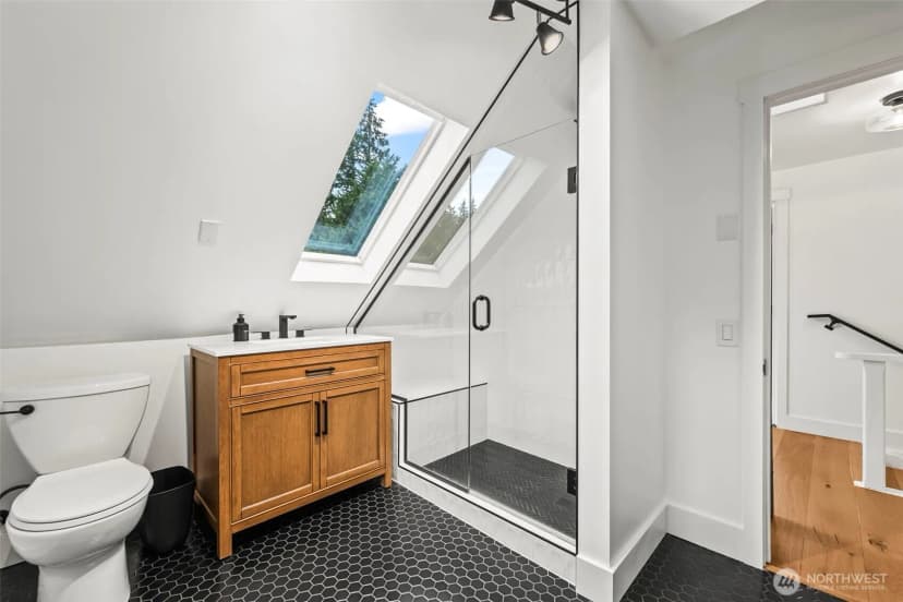 Property photo for 15822 Crescent Valley Drive Nw, Gig Harbor photo 24