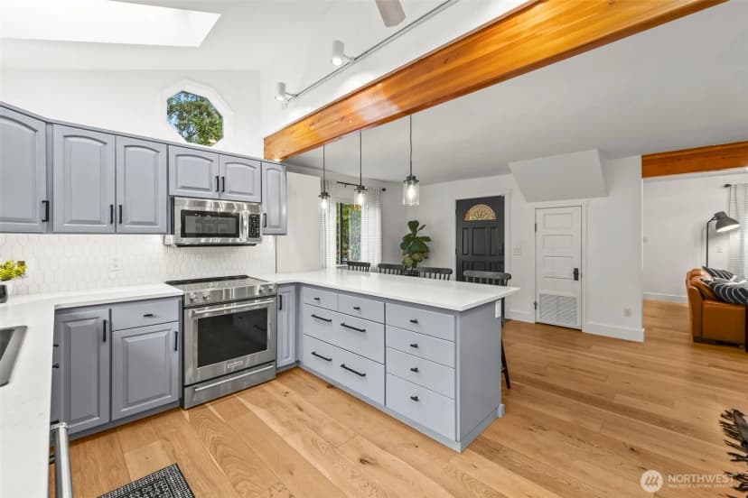 Property photo for 15822 Crescent Valley Drive Nw, Gig Harbor photo 11