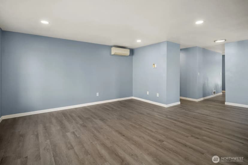 Property photo for 706 S 53rd Street, Tacoma photo 8