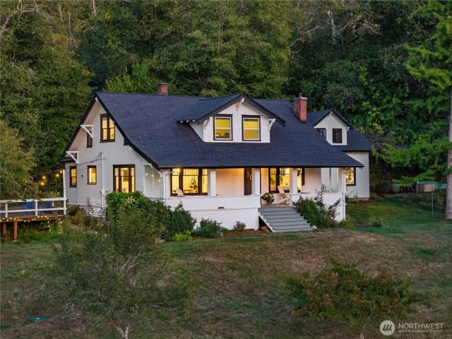 Property photo for 16832 Mcintyre Road Sw, Vashon