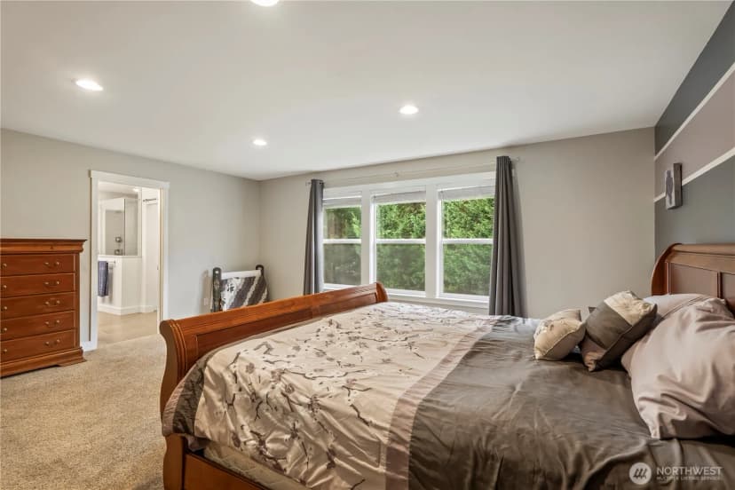 Property photo for 22538 Ne 96th Street, Redmond photo 18