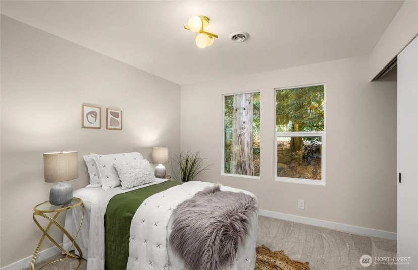 Property photo for 775 Highwood Drive Sw, Issaquah photo 19