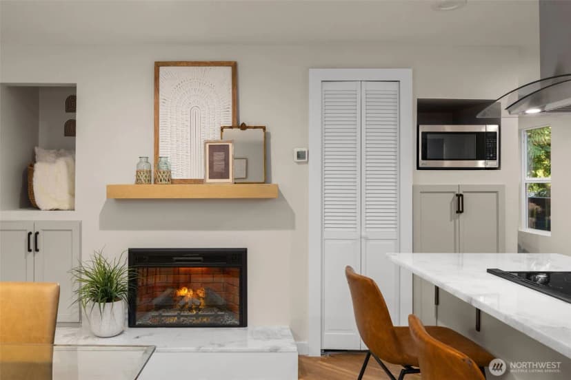 Property photo for 775 Highwood Drive Sw, Issaquah photo 13