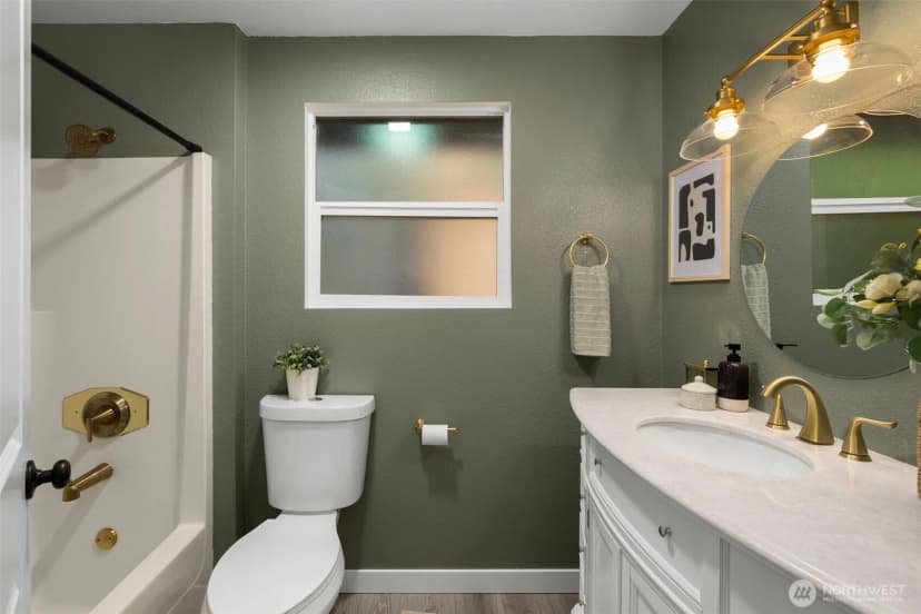 Property photo for 775 Highwood Drive Sw, Issaquah photo 20