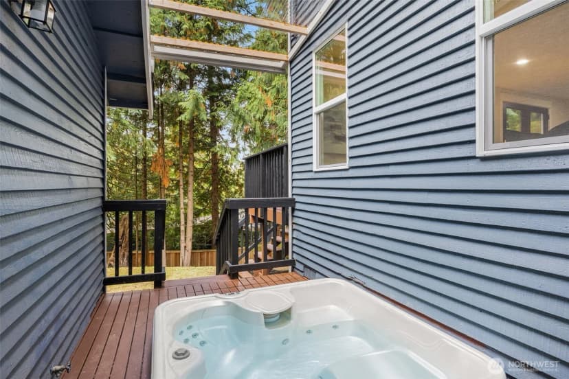 Property photo for 775 Highwood Drive Sw, Issaquah photo 29