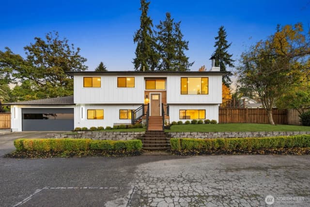 Property photo for 8317 Ne 162nd Place, Kenmore