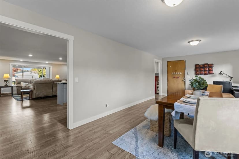 Property photo for 3316 O Street Se, Auburn photo 11
