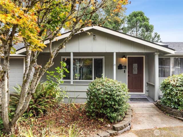 Property photo for 31708 7th Avenue S, Federal Way photo 2