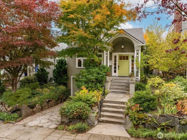 Property photo for 2408 Warren Avenue N, Seattle