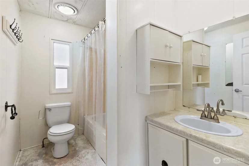 Property photo for 11427 Se 226th Street, Kent photo 18