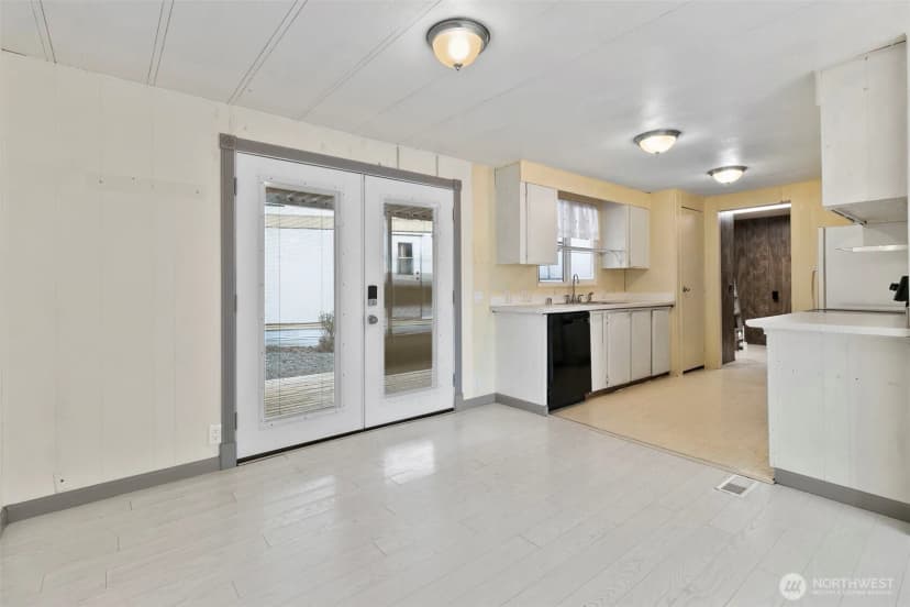 Property photo for 11427 Se 226th Street, Kent photo 5