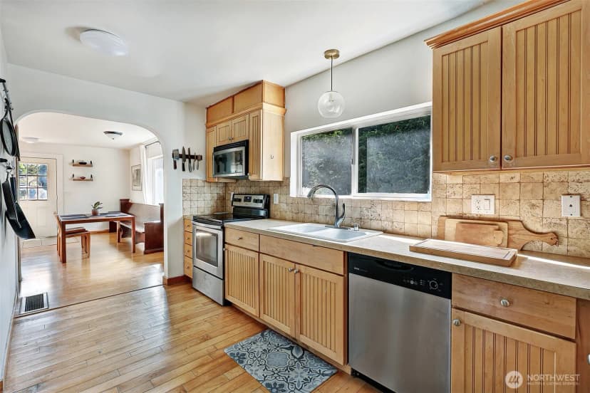 Property photo for 506 S Trenton, Seattle photo 14