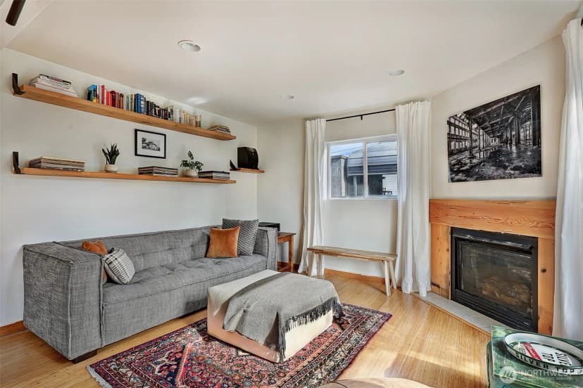 Property photo for 506 S Trenton, Seattle photo 6