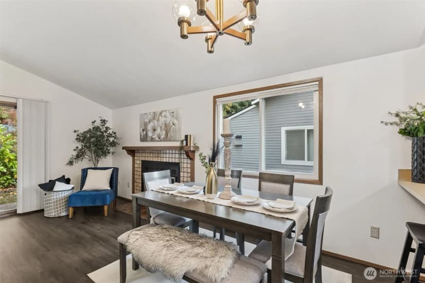 Property photo for 3303 134th Place Sw #b, Lynnwood photo 6