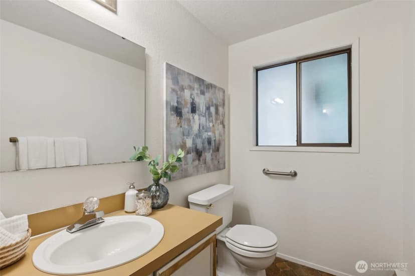Property photo for 3303 134th Place Sw #b, Lynnwood photo 11