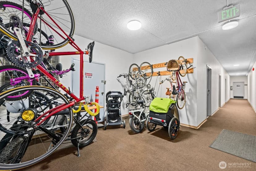 Property photo for 1740 Ne 86th Street #215, Seattle photo 20