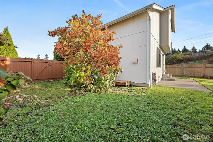 Property photo for 15415 41st Avenue E, Tacoma photo 33