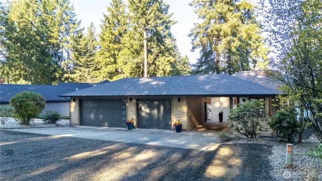 Property photo for 3810 Long Lake Loop Se, Lacey photo 4