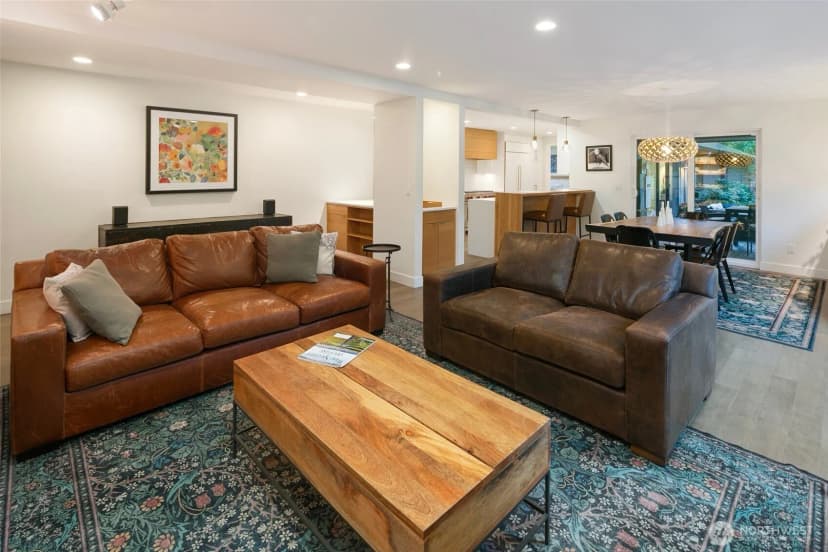 Property photo for 16505 Shore Drive Ne, Lake Forest Park photo 18