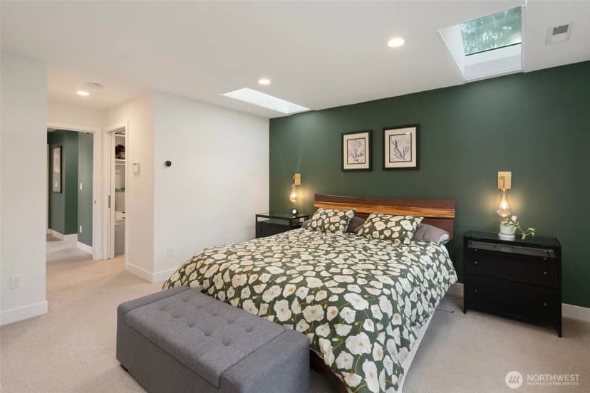 Property photo for 16505 Shore Drive Ne, Lake Forest Park photo 21