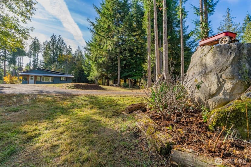Property photo for 17328 Mulqueen Road Se, Rainier photo 3