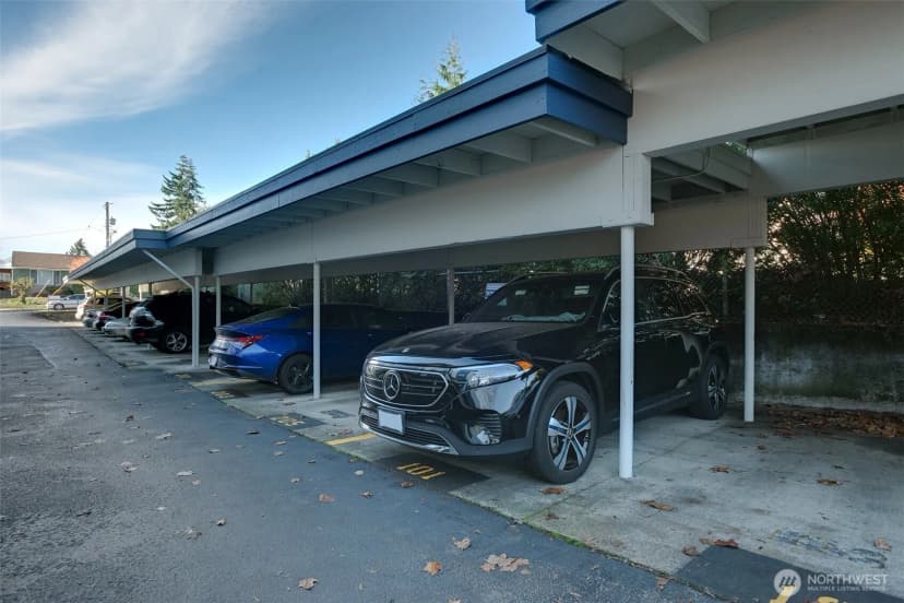 Property photo for 1100 Harrington Avenue Ne #310, Renton photo 32