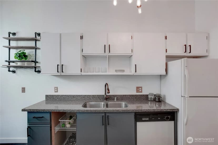 Property photo for 1100 Harrington Avenue Ne #310, Renton photo 7