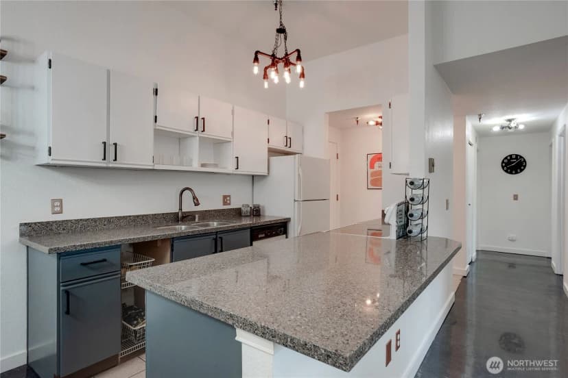 Property photo for 1100 Harrington Avenue Ne #310, Renton photo 9
