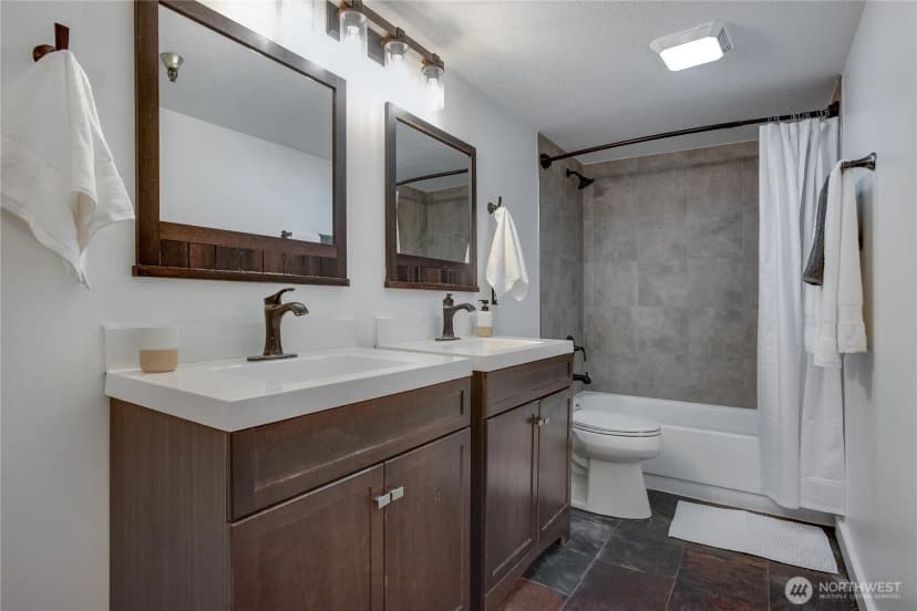 Property photo for 1100 Harrington Avenue Ne #310, Renton photo 28