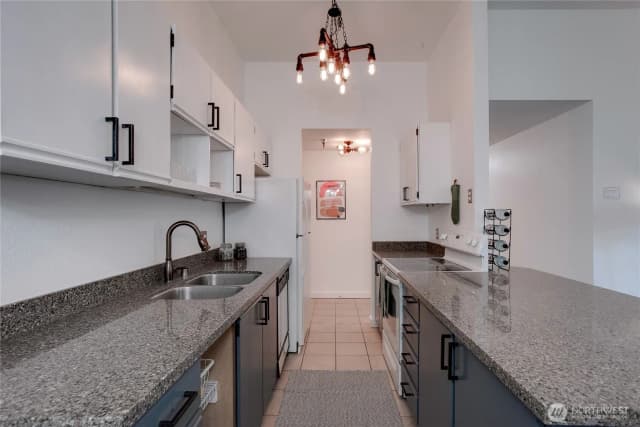 Property photo for 1100 Harrington Avenue Ne #310, Renton photo 5