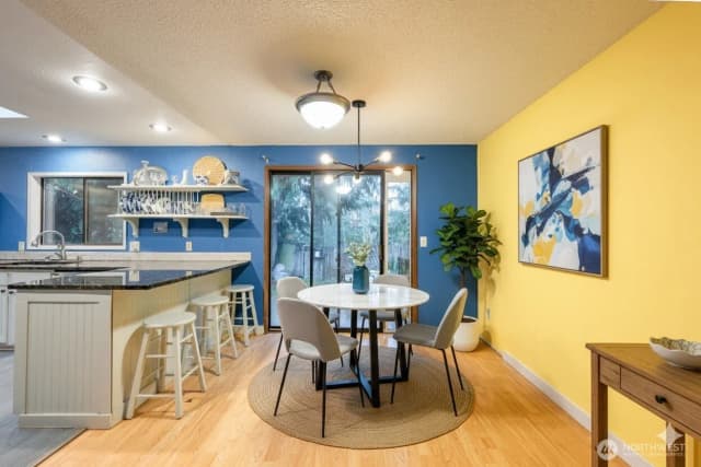 Property photo for 842 Woodbine Way, Bellingham photo 4