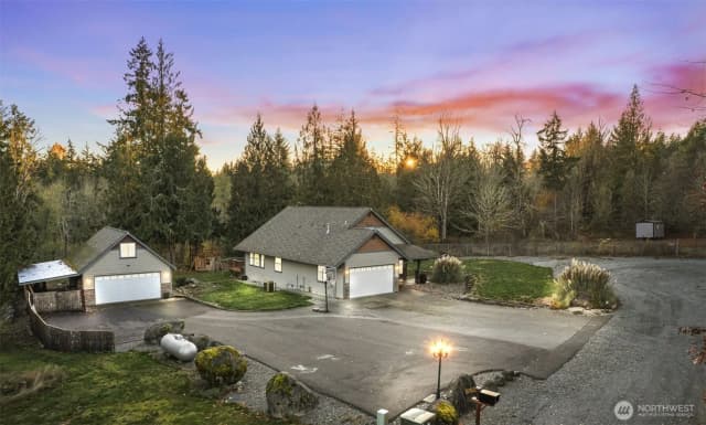 Property photo for 8002 372nd Street E, Eatonville photo 3