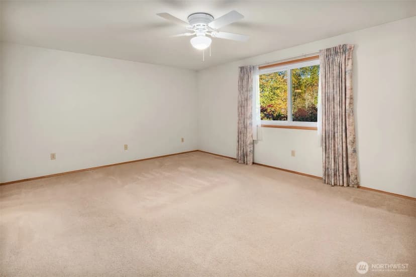 Property photo for 5817 E 398th, Eatonville photo 23