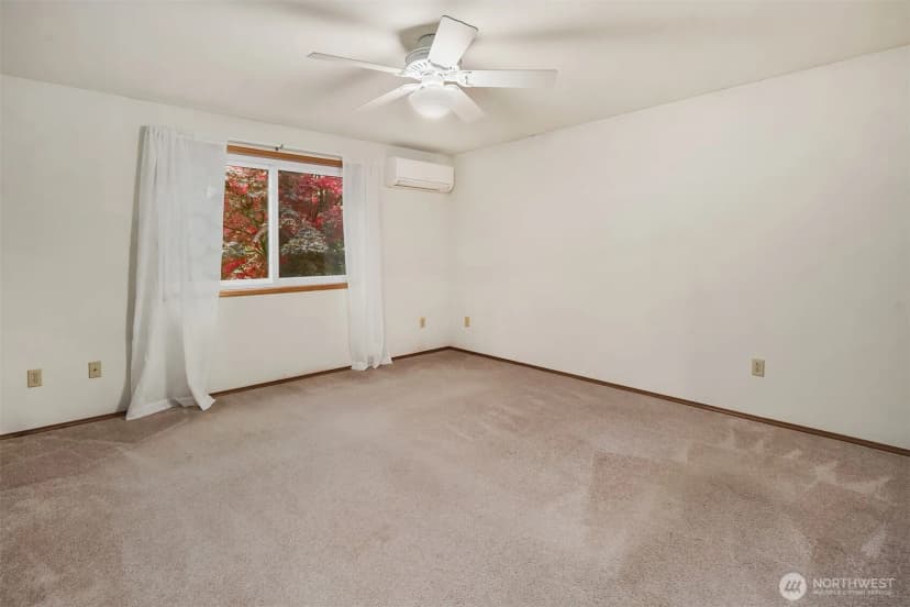Property photo for 5817 E 398th, Eatonville photo 21